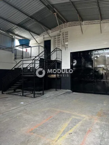 Galpão/Depósito/Barracão à venda, NOSSA SENHORA DAS GRACAS - Uberlândia/MG