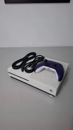 Xbox One S - 500GB