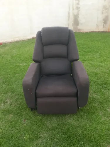 Poltrona reclinável com rodinhas 