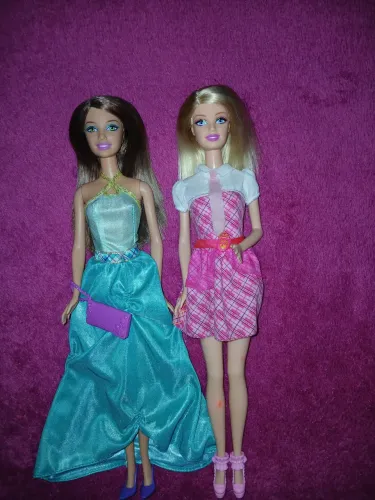 Barbie escola de princesa lote