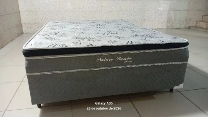 Cama Box casal/colchão Edez