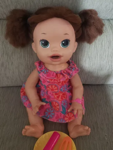 Baby alive comilona sara
