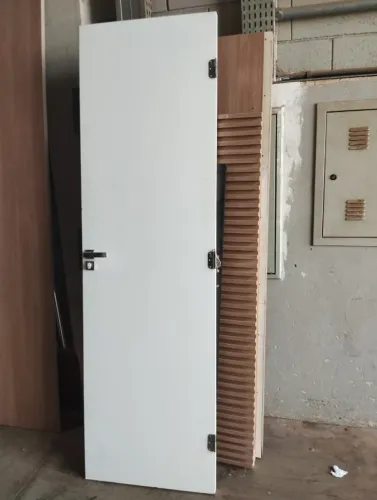 PORTA BRANCA 2,10X62CM