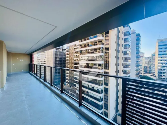 Apartamento novo em Icaraí - 4 quartos - 2 vagas!