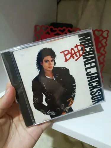 Michael Jackson BAD