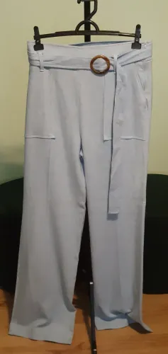 Calça Azul Claro com Cinto - P. A Concept