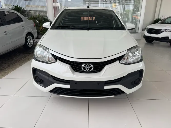 Toyota Etios X 1.3 Flex 16V 5P Mec. 2018