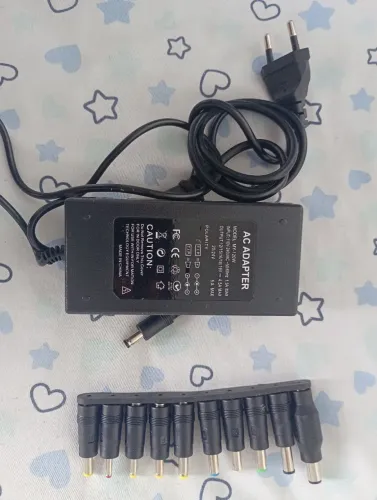 Carregador de notebook universal NOVO 12 a 24V