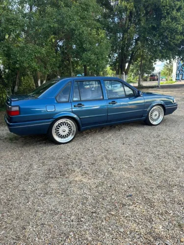Volkswagen Santana Exclusiv 2.0 MI/ Executivo 2.0i (álcool) 1998