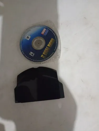 Iron Man 2 + Tampa PSP original