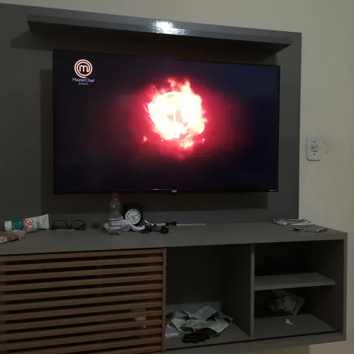 Tv 49 polegadas rokutv 