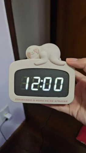 relógio despertador preguiça imaginarium<br>acompanha cabo usb