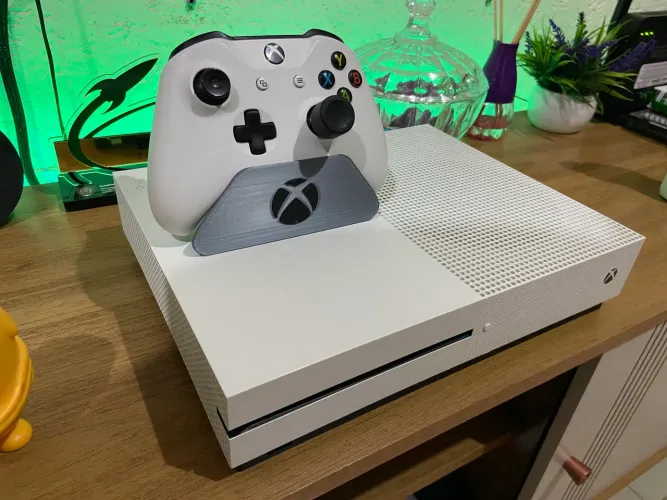 Xbox One S 500Gb 1 controle (Com drift) Console impecável