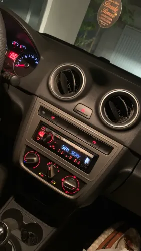 Volkswagen Gol Geração V 1.6 8V MI Total Flex Mec. 4P 2013