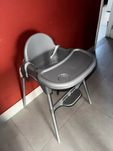 Cadeira de alimentação Cosco Kids