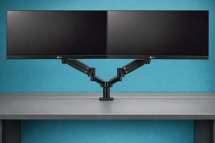 2 Monitores LG UltraWide 25" 21:9 + Suporte Duplo Articulado ELG F160N