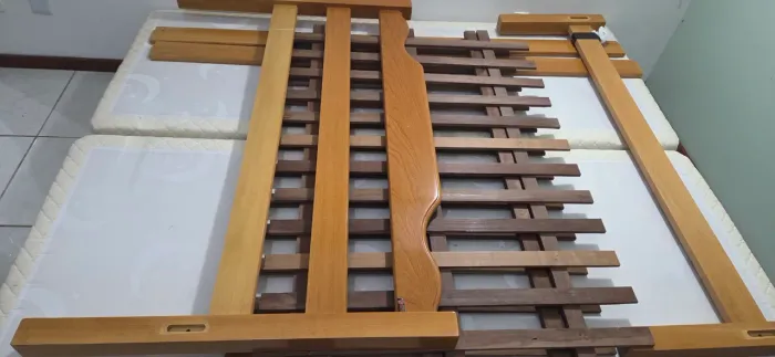 Cama de casal madeira