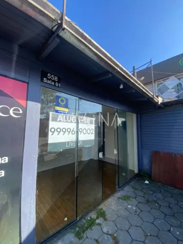 SALA COMERCIAL COM VITRINE NA RUA ESTEFANO JOSÉ VANOLI - SÃO VICENTE