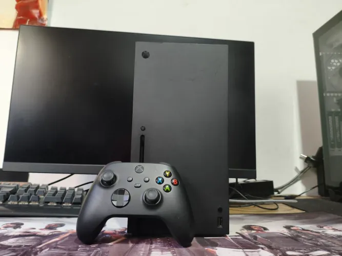 XBOX SERIES X VENDO/TROCO