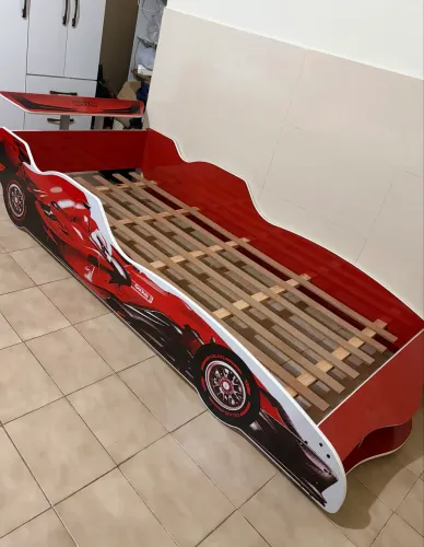 Cama infantil de carrinho 