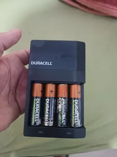 Carregar durácel pilhas
