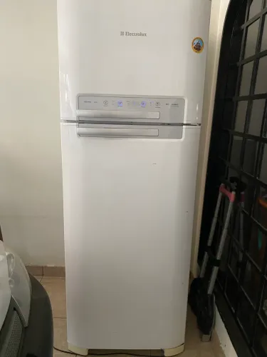 Geladeira Electrolux Duplex zerada