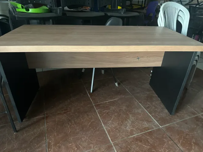 Mesa de escritório