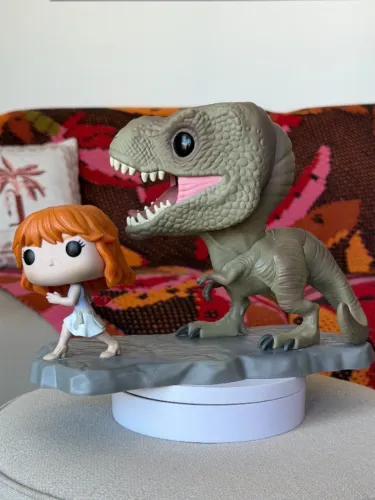 Funko Pop Moments #1223 - Claire with Flare (T-Rex)