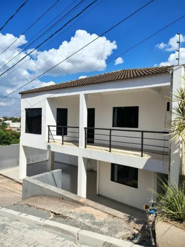 ALUGO CASA 4 SUITES VICENTE PIRES 