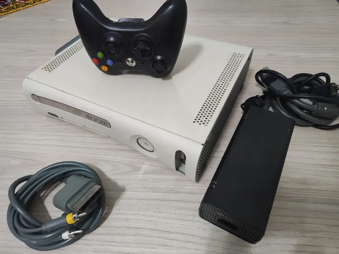 Xbox 360 - HD Aurora RGH - 7 Jogos