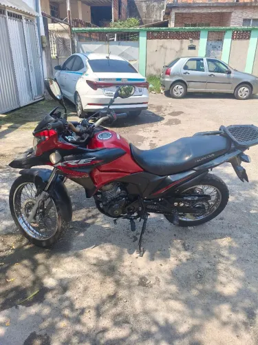 Vendo XRE 190 2021