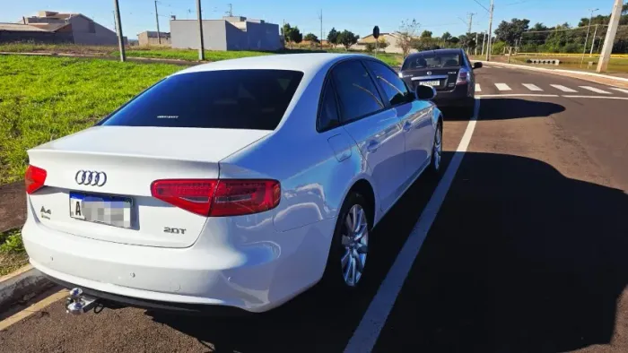 Audi A4 2.0 16V TFSI 183/180cv Multitronic 2014