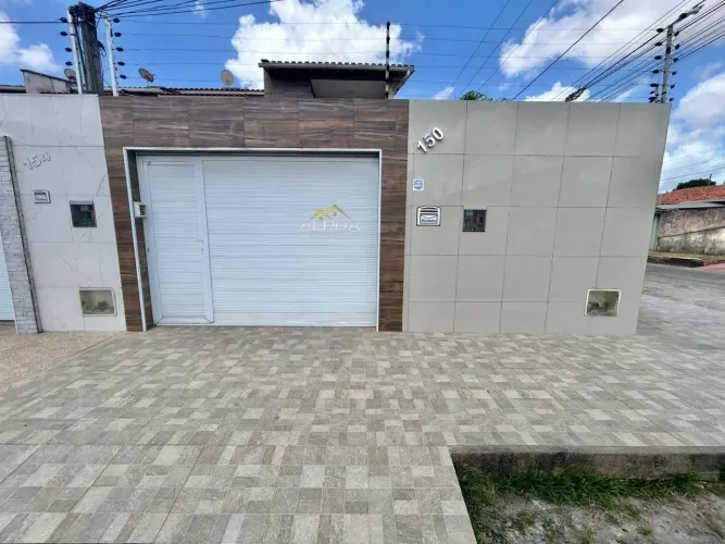 Casa para Venda, Maraponga, 4 dormitórios, 2 suítes, 2 banheiros, 4 vagas
