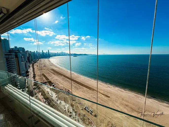 Apartamento para Locação em Balneário Camboriú, Centro, 3 dormitórios, 1 suíte, 3 banheiro