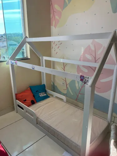 Cama infantil Montessoriana