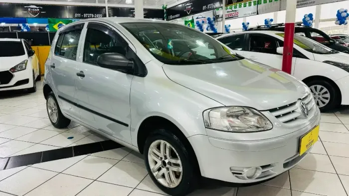 Volkswagen Fox Plus 1.6mi/ 1.6mi Total Flex 8V 4P 2005