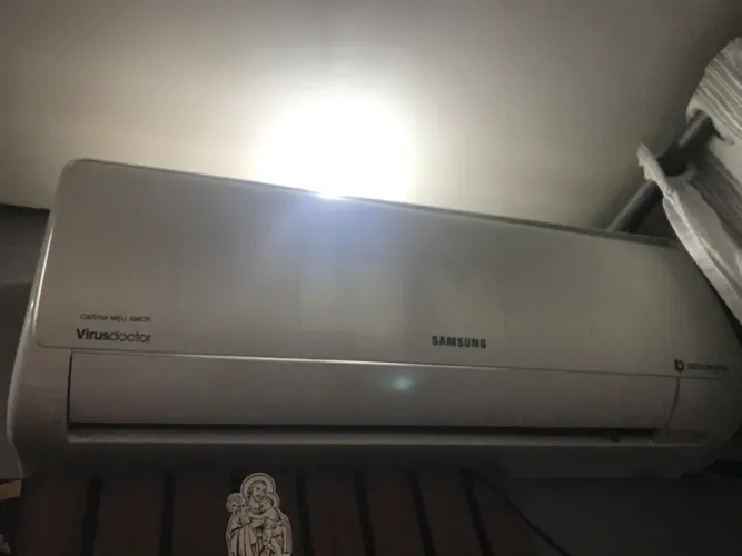 Vende-se ar condicionado 9btu Samsung 
