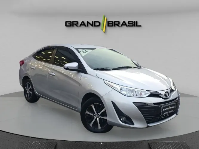Toyota Yaris XL Live Sedan 1.5 Flex 16V 4P AUT 2022