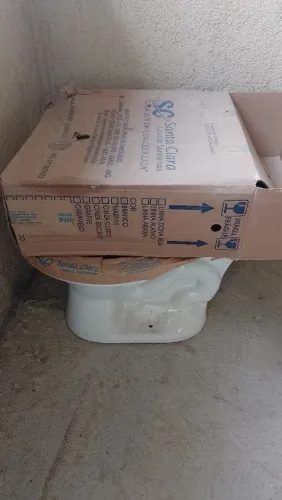 Vaso sanitário com caixa acoplada