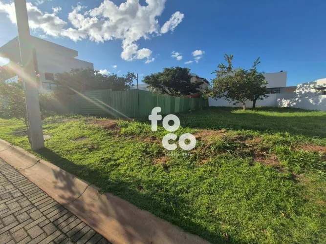 Terreno à venda, 413 m² por R$ 650.000,00 - Condomínio Arts - Uberlândia/MG