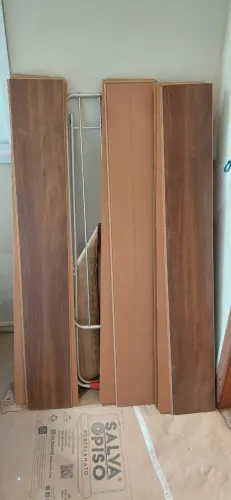 Piso Laminado Usado: 15 m² + rodapé