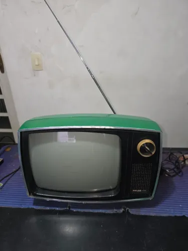 TV Vintage - Philco Ford Safari Verde