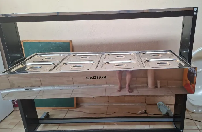 Buffet rechaud self service de 8 cubas