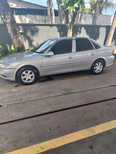 Chevrolet Vectra GL 2.2 MPFI Milenium 2001