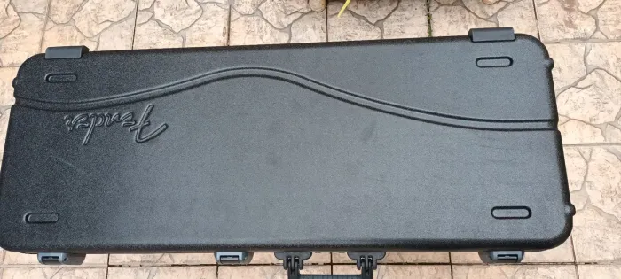 Case Estojo Fender Delux