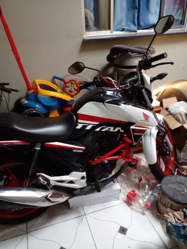 Honda titam ano 2021