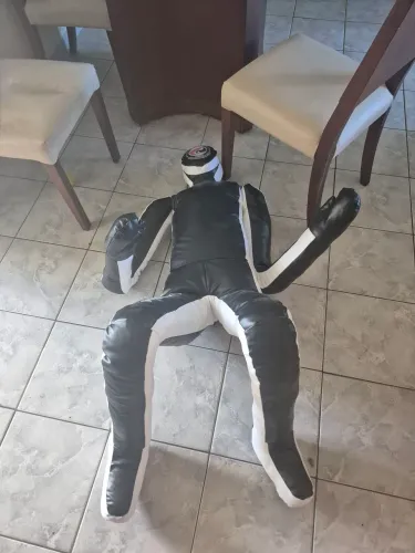 Boneco Sparring BJJ constantino adulto P/B
