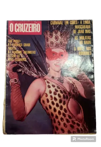 Revista o Cruzeiro  4 de fevereiro n.19 de 1967 carnaval em cores.