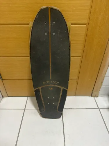 Carver surf skate