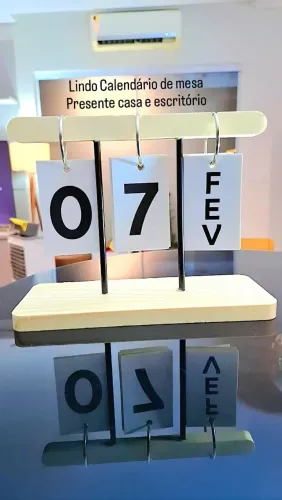 Calenndario de mesa casa e escritório 